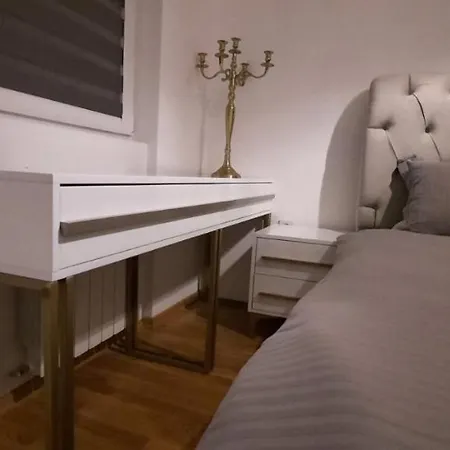 Luxury Iva Ii