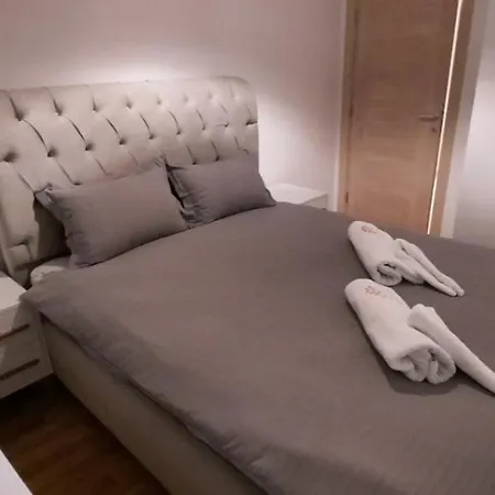 Apartment Luxury Iva Ii *