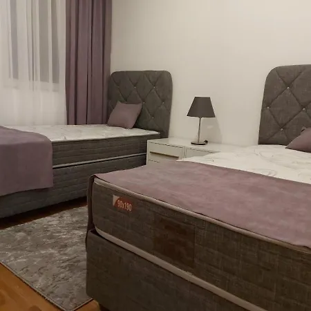 Luxury Iva Ii Apartment *